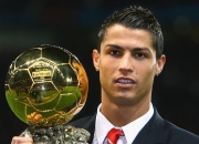 九游娱乐官方网站-范弗利特狂飙三分创纪录，雄鹿加时险胜掘金