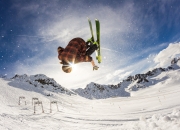 九游娱乐网页-2026世界杯之夜，范弗利特赛后评分拉满，一场定义传奇的独舞