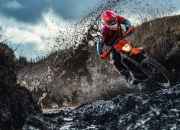 九游娱乐首页-马刺末节风暴带走开拓者，哈利伯顿冷静带队锁定胜局